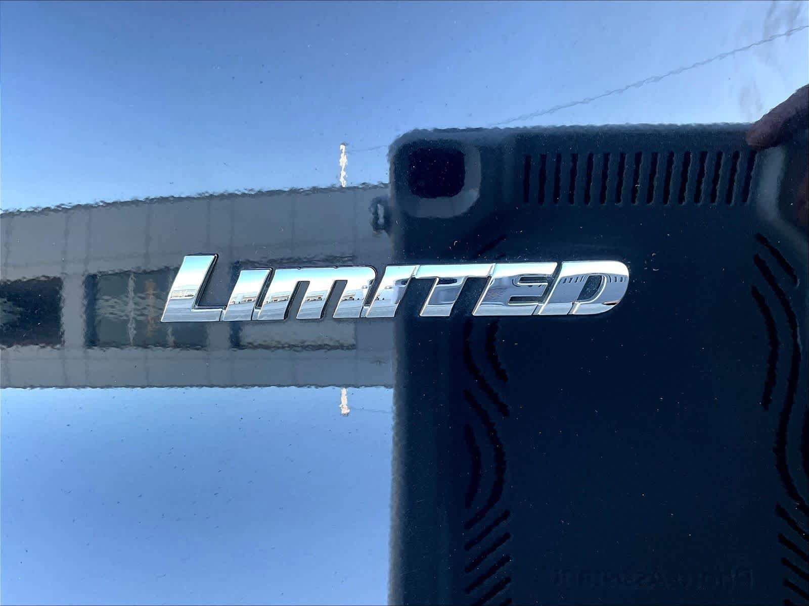 Used 2021 Toyota 4Runner Limited image 30