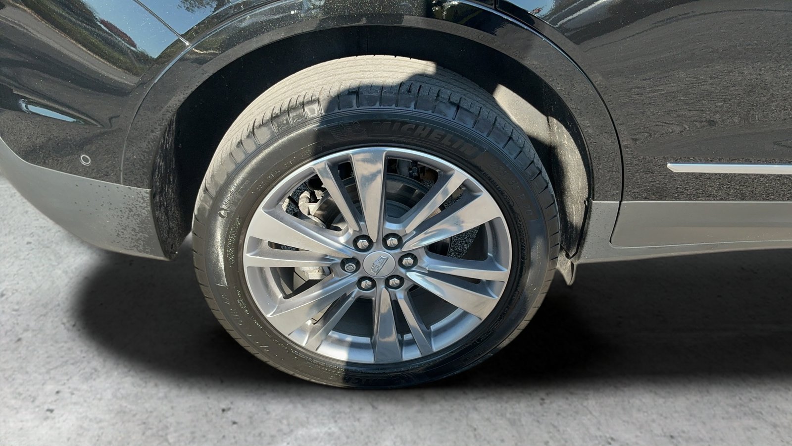 Used 2024 Cadillac XT5 Premium Luxury w/ Platinum Package FWD image 19