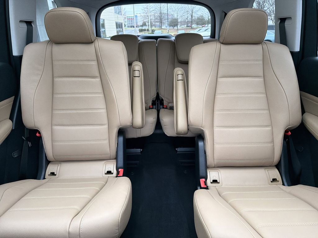 New 2026 Mercedes-Benz GLS 450 4MATIC image 33
