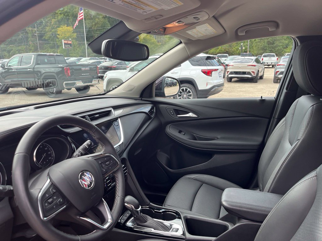 Used 2021 Buick Encore GX Essence AWD/4WD image 19