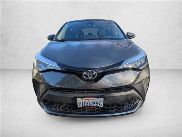 Used 2021 Toyota C-HR LE video 2