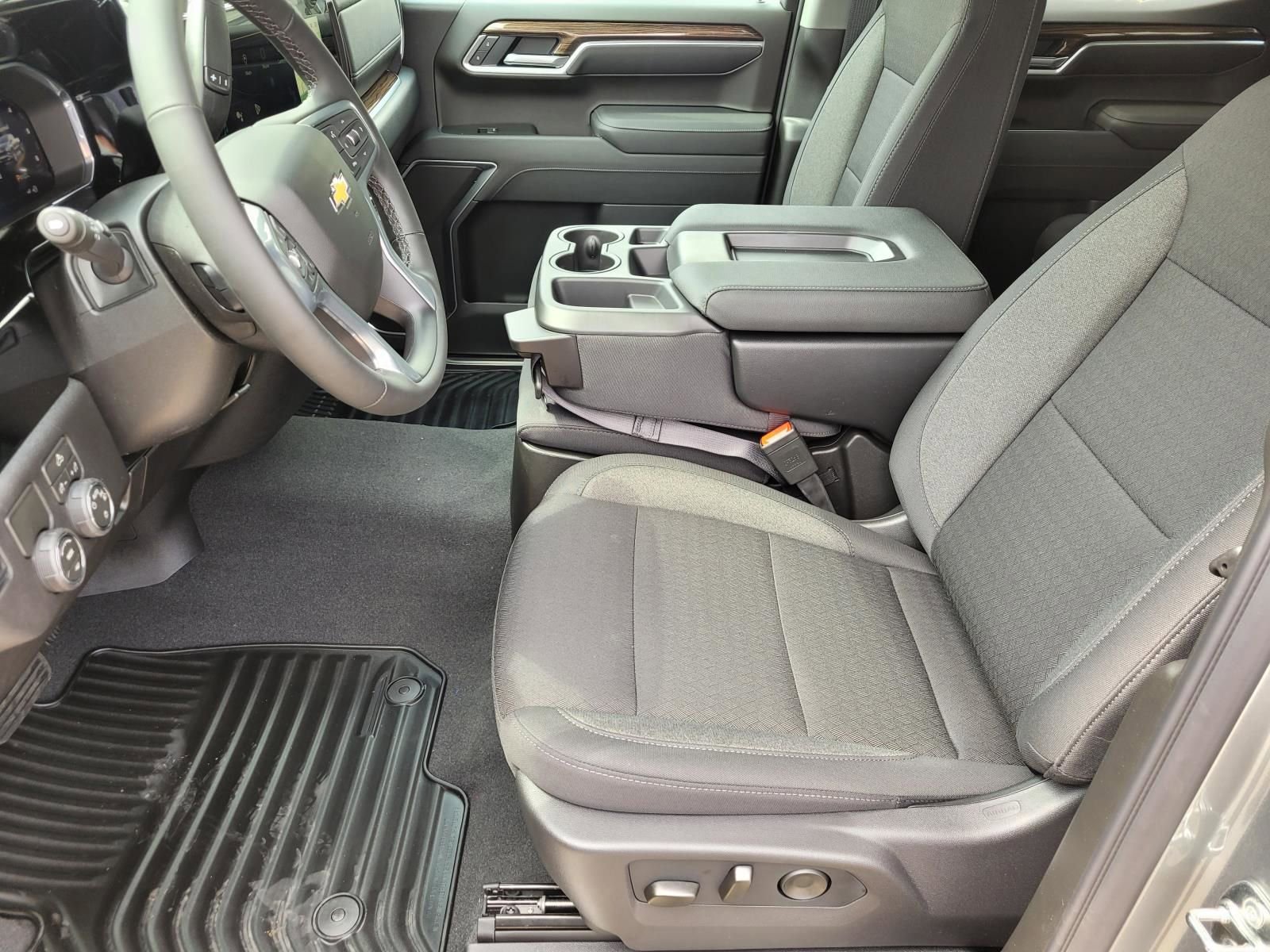 New 2026 Chevrolet Silverado 1500 LT w/ Texas Edition Plus RWD image 14