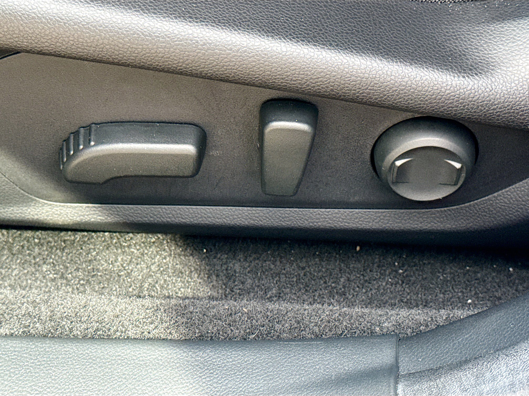 Used 2025 Subaru Crosstrek 2.5i Sport AWD/4WD image 23