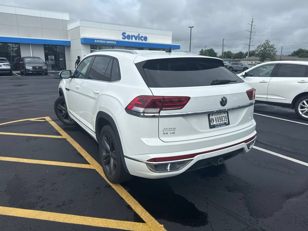 Used 2021 Volkswagen Atlas Cross Sport SE w/ V6 Towing Package FWD image 9