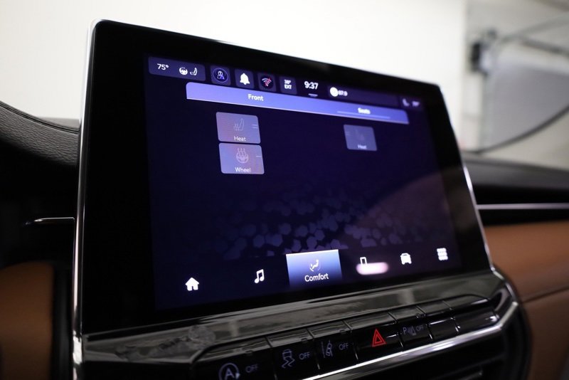 Used 2022 Jeep Compass Limited image 19