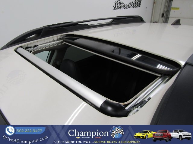 Used 2023 Subaru Outback Onyx Edition AWD/4WD image 5