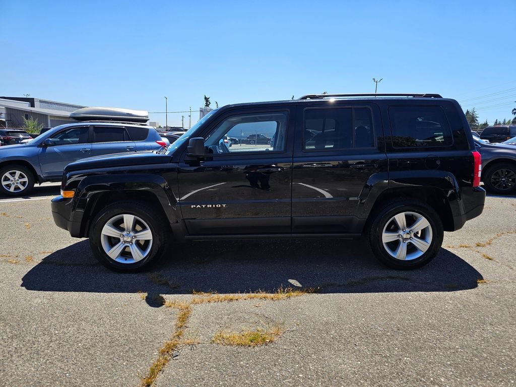 Used 2015 Jeep Patriot Sport w/ Power Value Group AWD/4WD image 5
