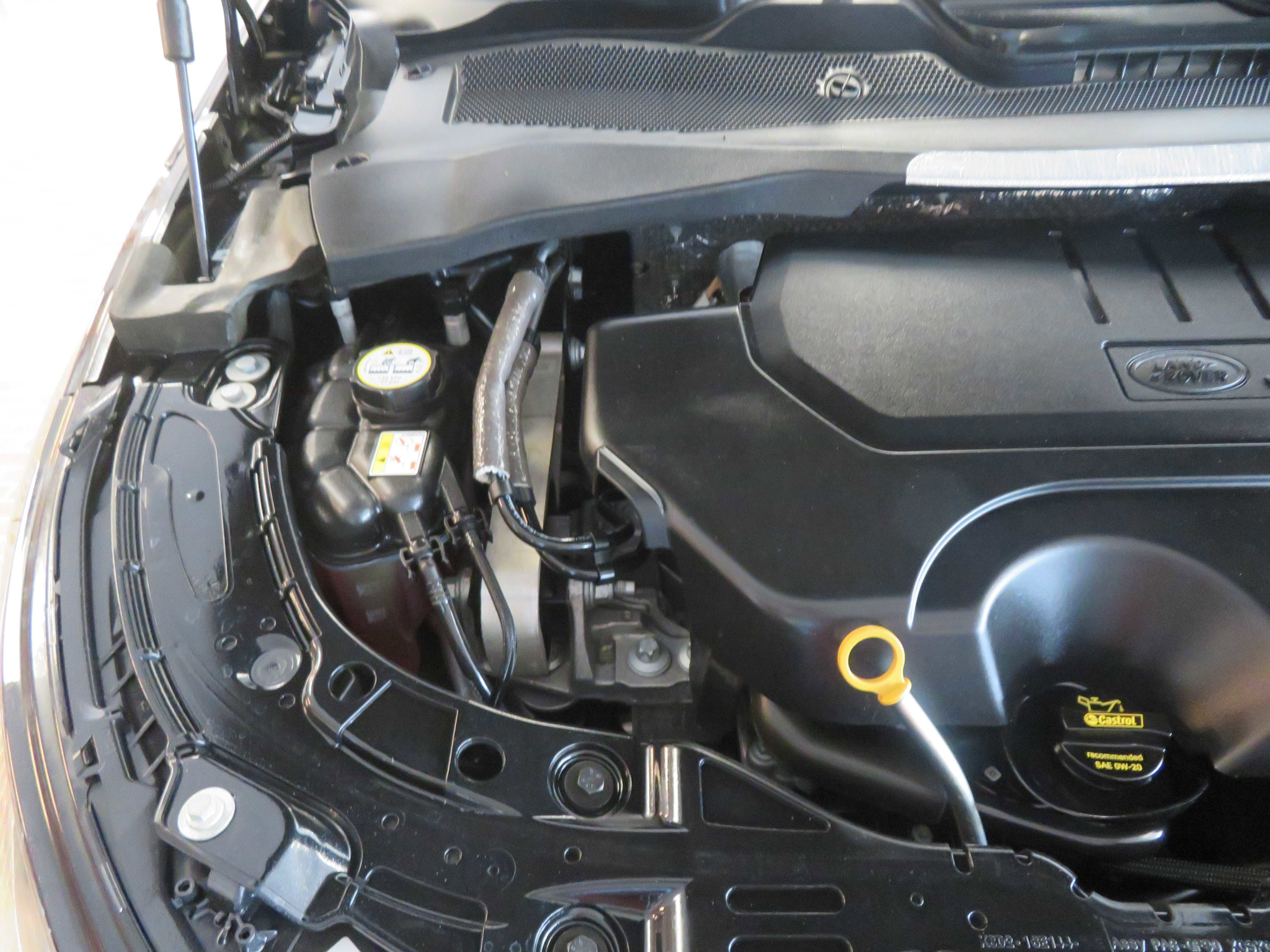 Used 2020 Land Rover Range Rover Evoque S image 52