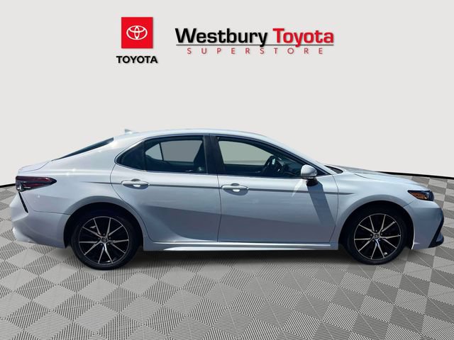 Certified 2024 Toyota Camry SE FWD image 6