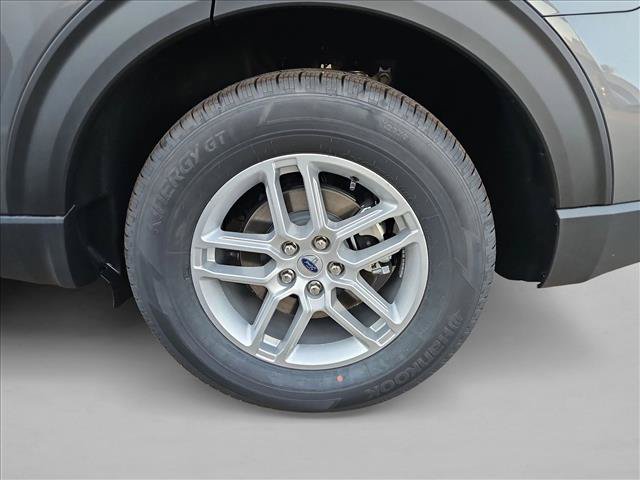 New 2026 Ford Explorer Active RWD image 10