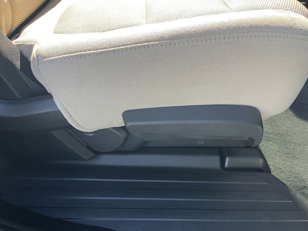 Used 2023 Chevrolet Traverse LS w/ Safety Package image 53