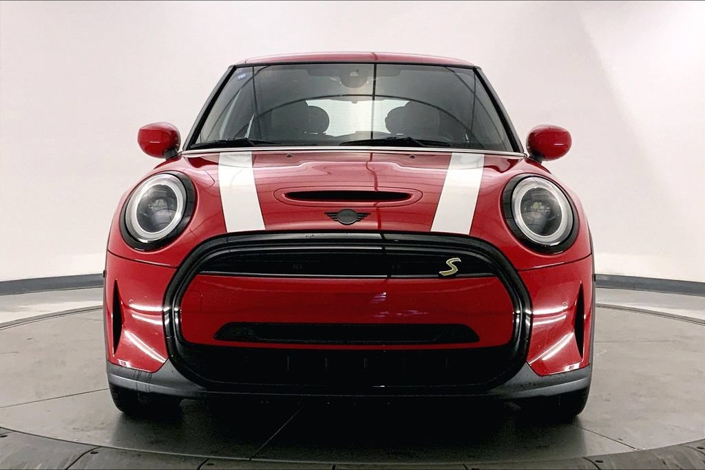 Used 2024 MINI Cooper SE FWD image 2