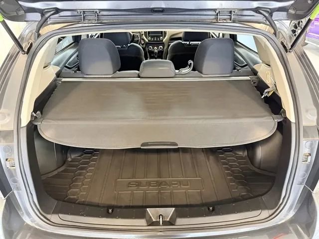 Used 2021 Subaru Crosstrek 2.0i Premium w/ Moonroof Package AWD/4WD image 17