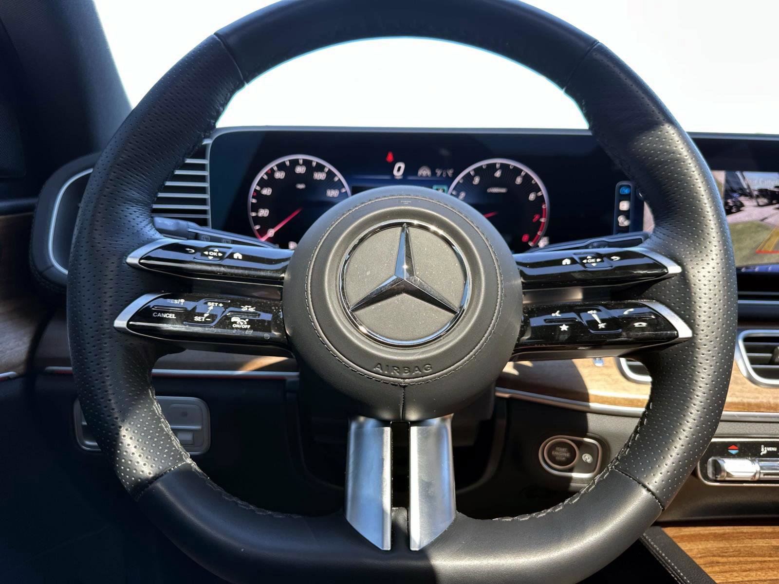 Certified 2025 Mercedes-Benz GLS 450 4MATIC image 28