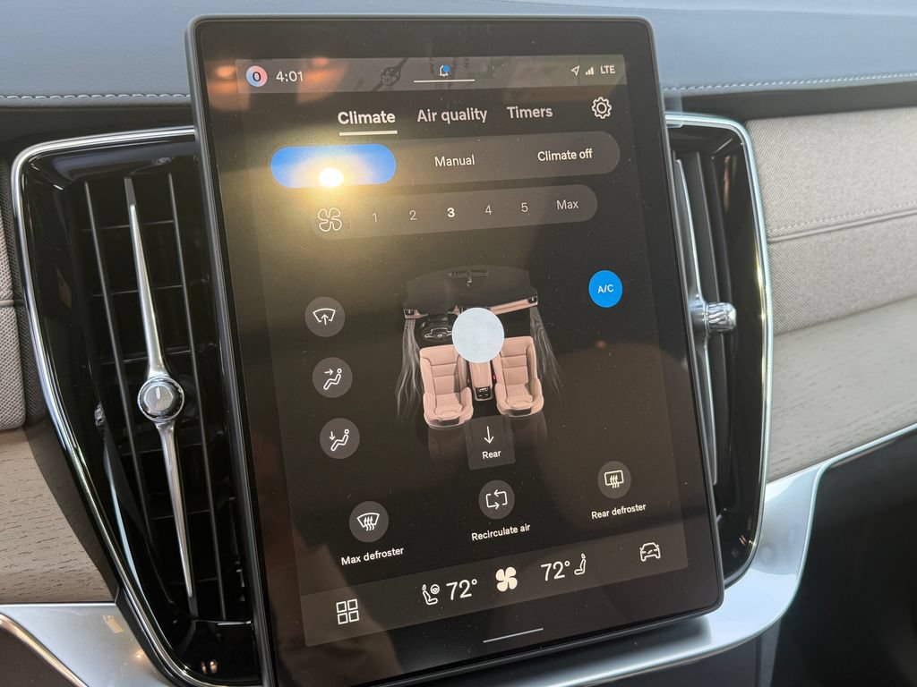 New 2027 Volvo XC90 B6 Plus AWD/4WD image 25