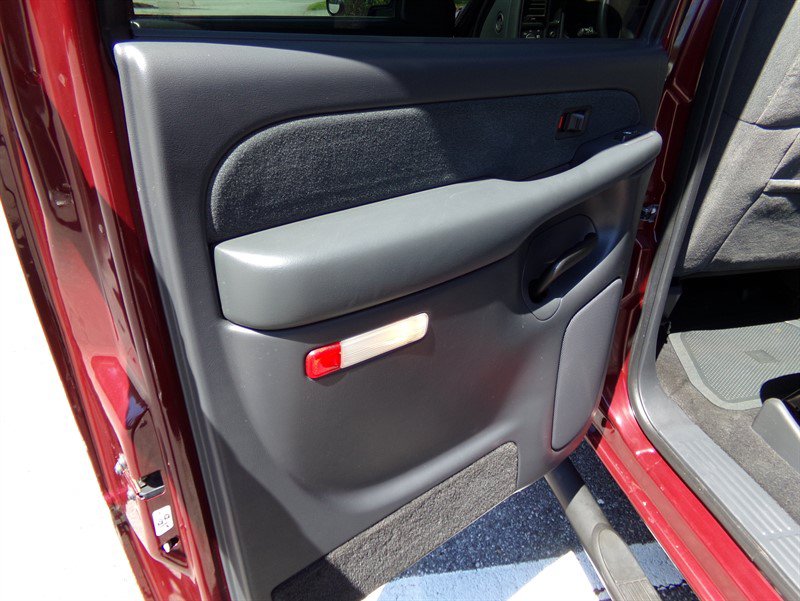 Used 2002 Chevrolet Silverado 2500 LS AWD/4WD image 39