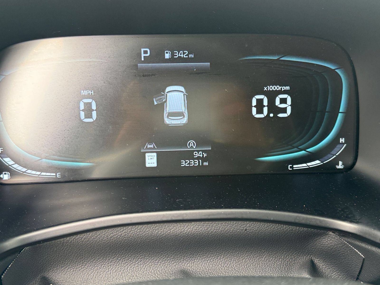 Used 2025 Kia Soul LX w/ LX Technology Package FWD image 38