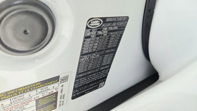 Used 2021 Land Rover Range Rover Velar R-Dynamic S image 62