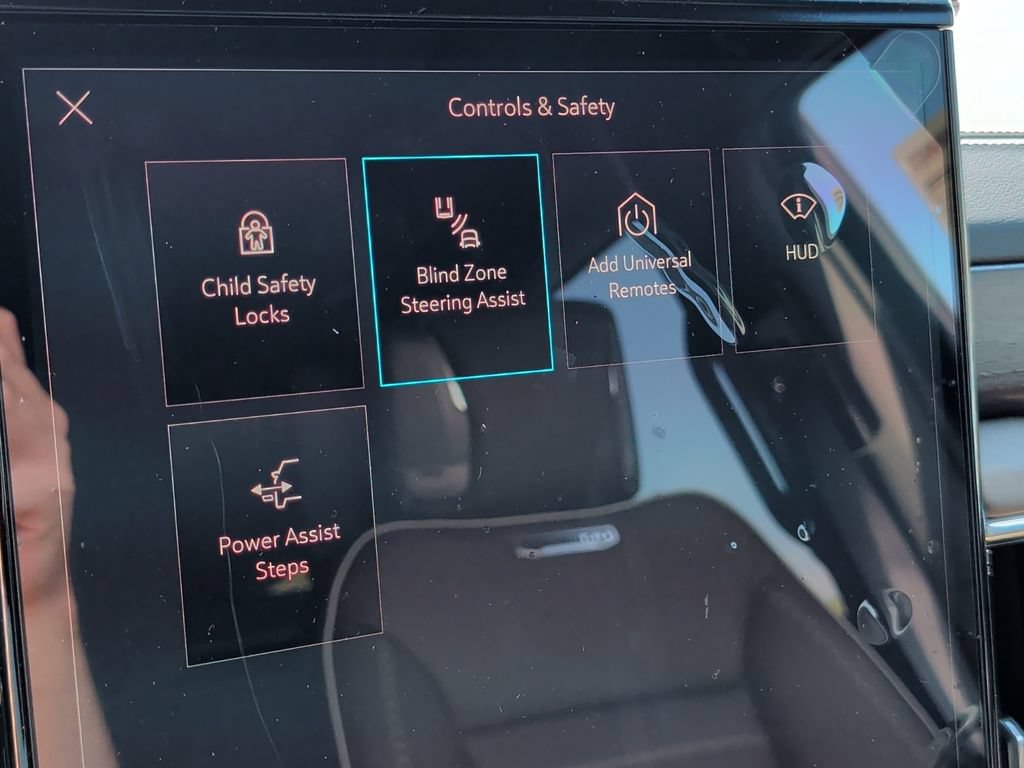 New 2026 GMC Yukon XL Denali Ultimate AWD/4WD image 26