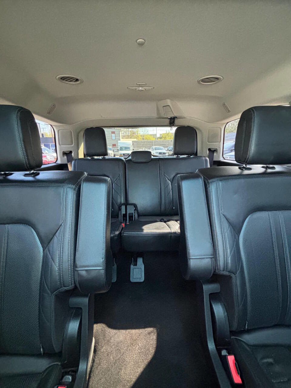 Used 2018 Ford Expedition Platinum AWD/4WD image 20