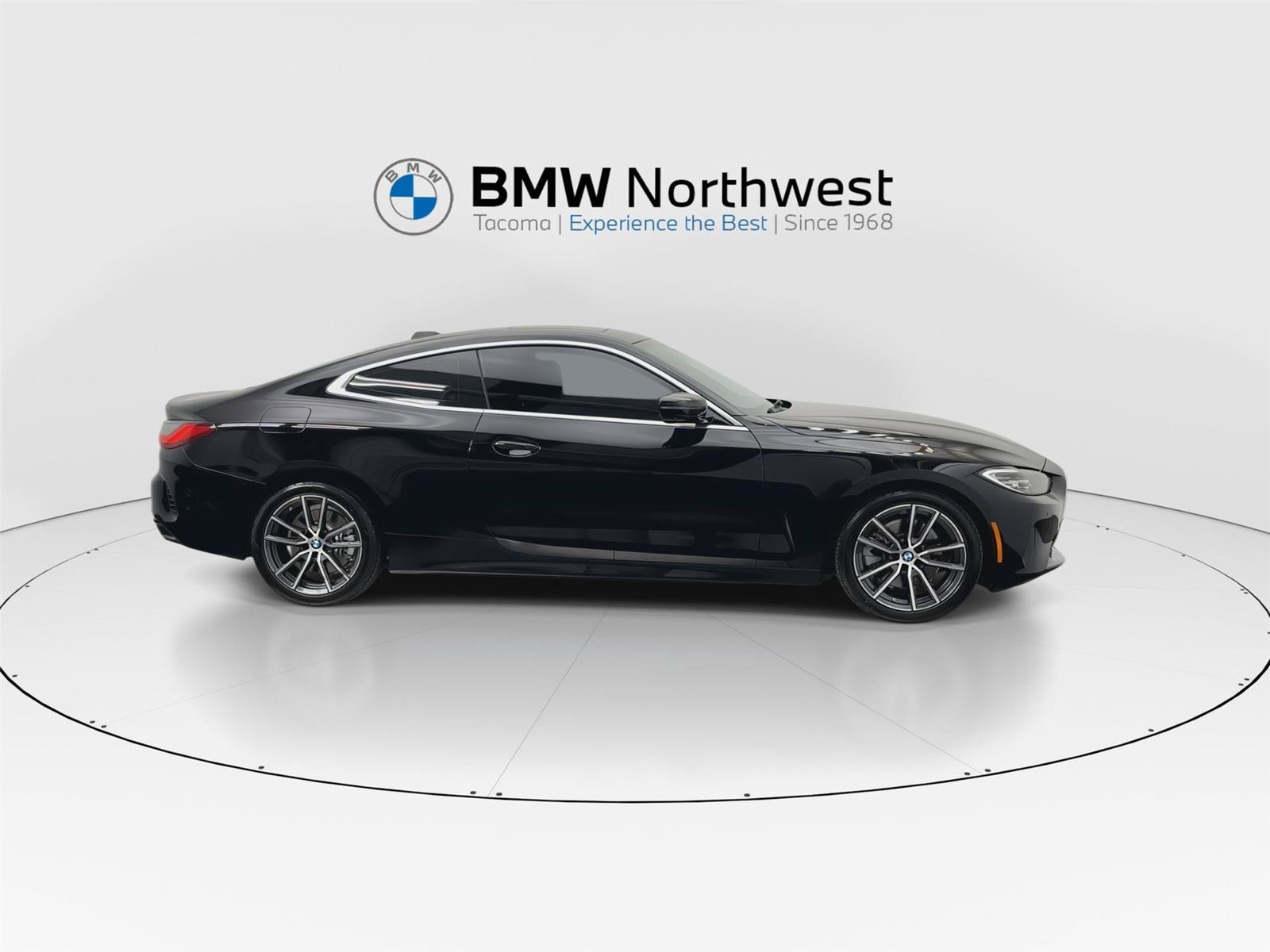 Used 2024 BMW 430i Coupe w/ Premium Package RWD image 5
