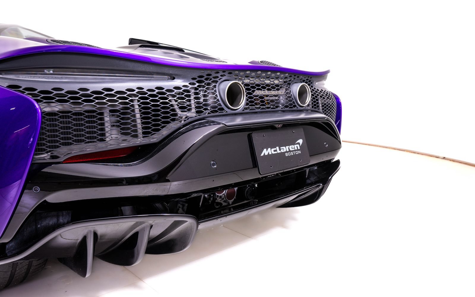 New 2025 McLaren Artura Spider RWD image 14