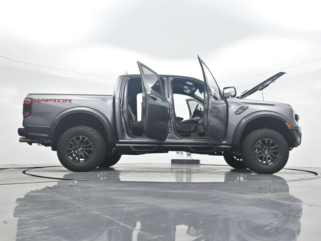 Used 2025 Ford Ranger Raptor AWD/4WD image 41