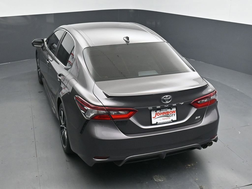 Used 2022 Toyota Camry SE FWD image 30