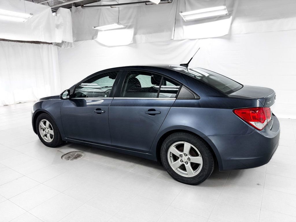 Used 2014 Chevrolet Cruze LT FWD image 3
