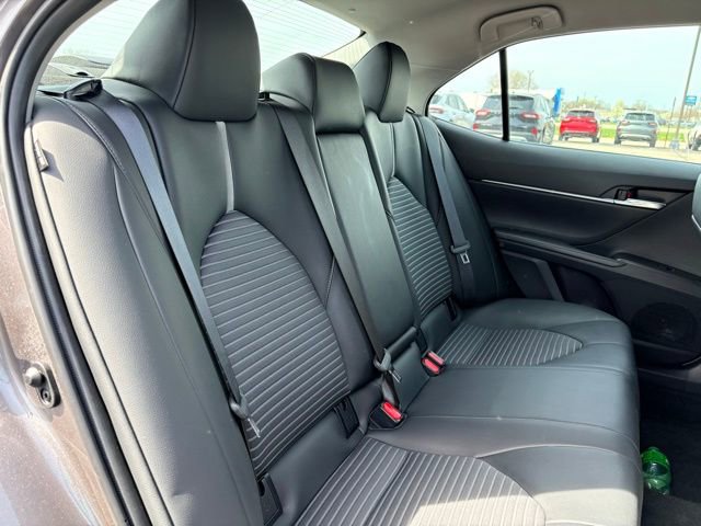 Used 2024 Toyota Camry SE FWD image 13