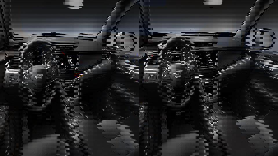 New 2026 Cadillac XT5 Luxury w/ LPO, Floor Liner Package image 10