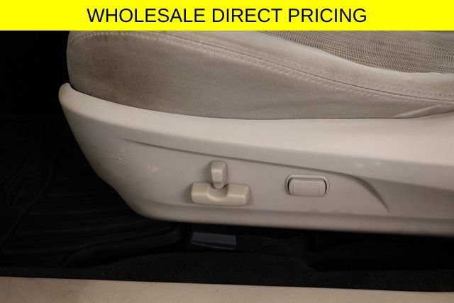 Used 2013 Subaru Outback 2.5i Premium AWD/4WD image 13