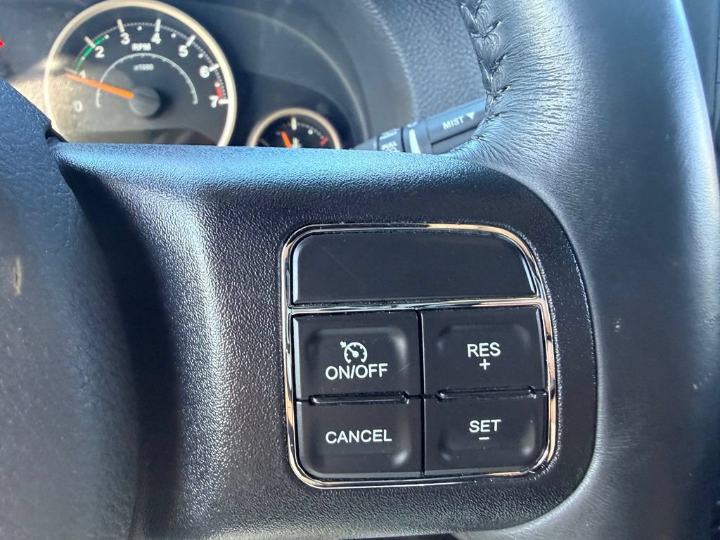 Used 2016 Jeep Wrangler Unlimited Sahara AWD/4WD image 21