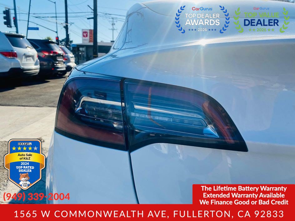 Used 2022 Tesla Model 3 Long Range AWD/4WD image 18