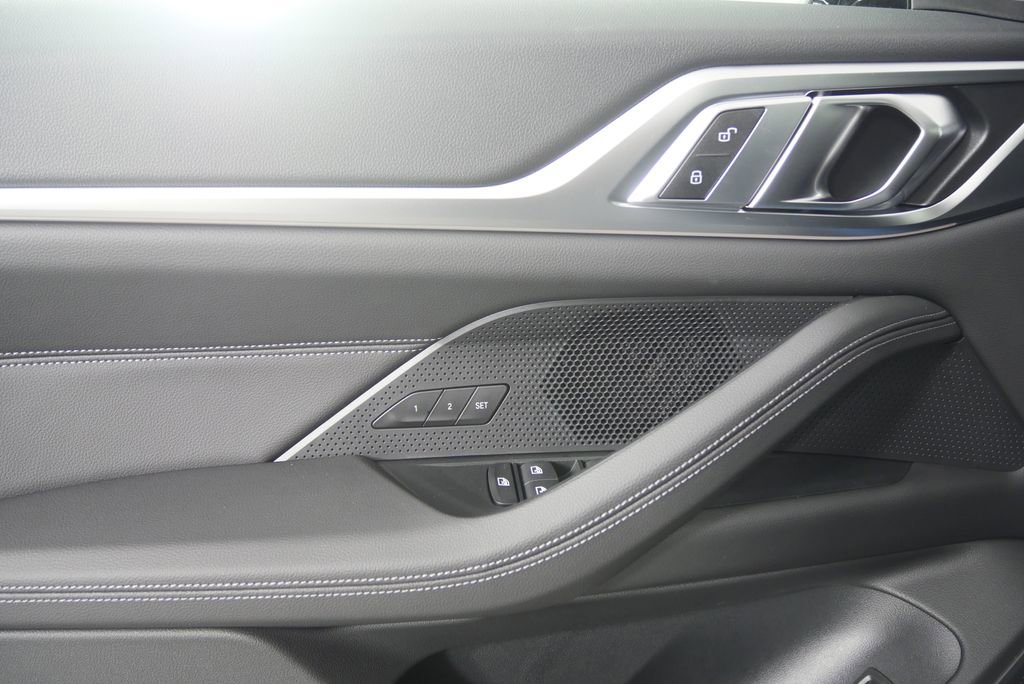 New 2026 BMW i4 eDrive40 w/ M Sport Package image 8