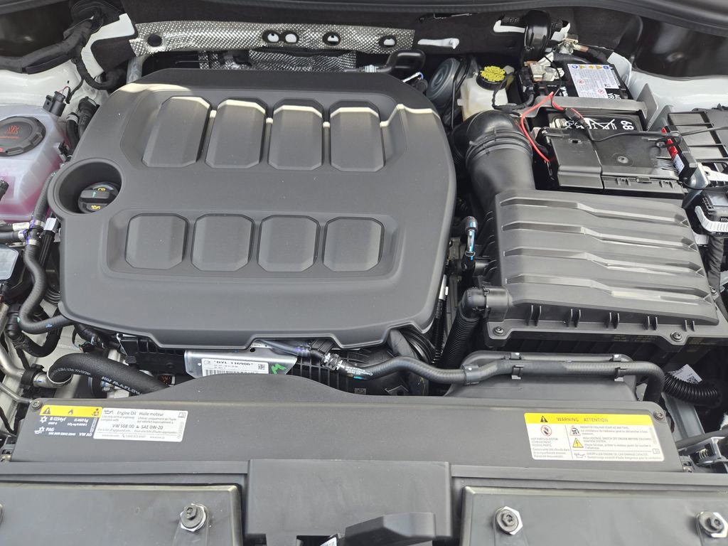 New 2026 Volkswagen Tiguan SE R-Line image 24