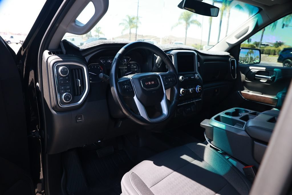 Used 2020 GMC Sierra 1500 Elevation w/ Elevation Value Package AWD/4WD image 19