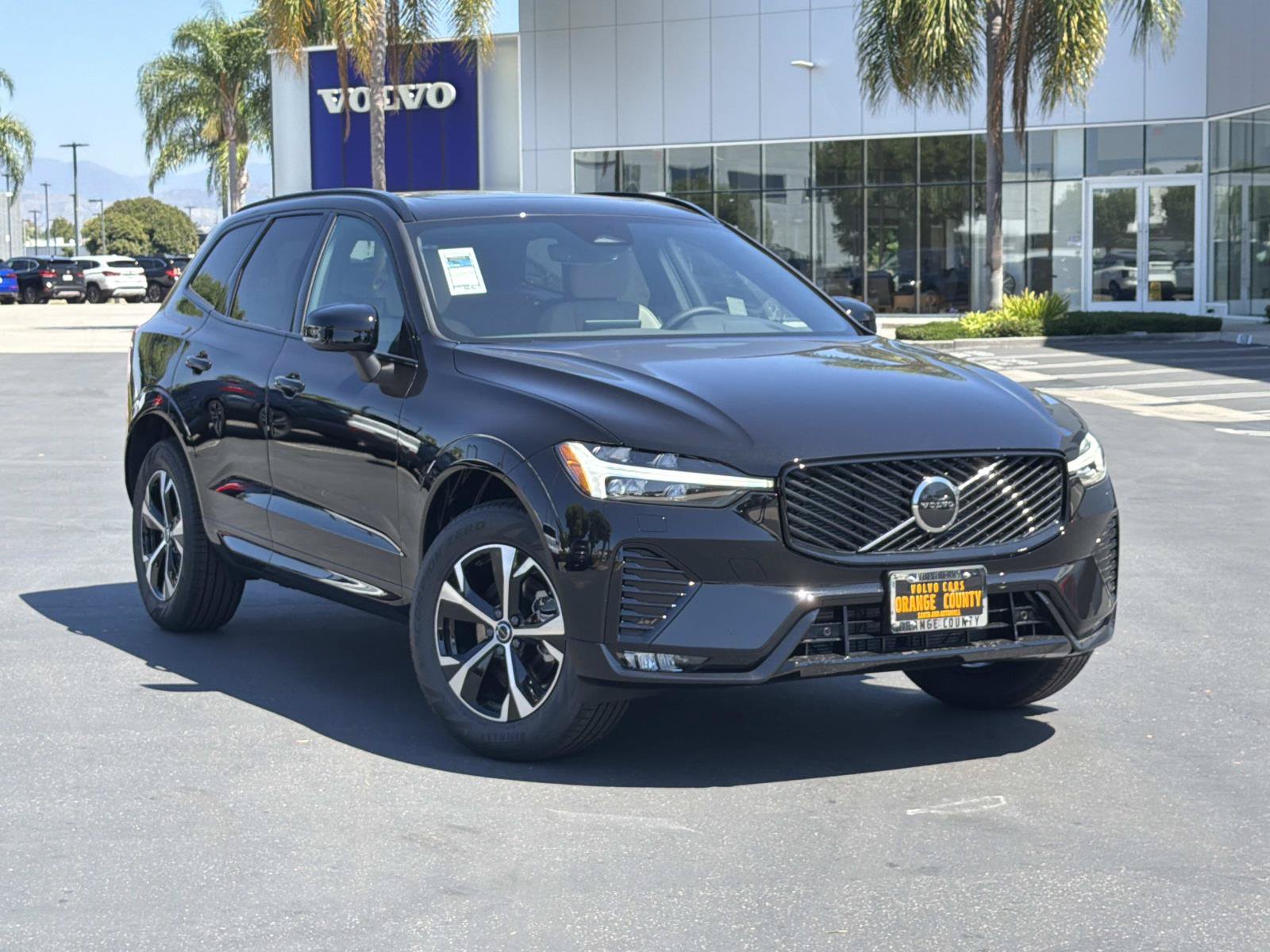 New 2027 Volvo XC60 B5 Core