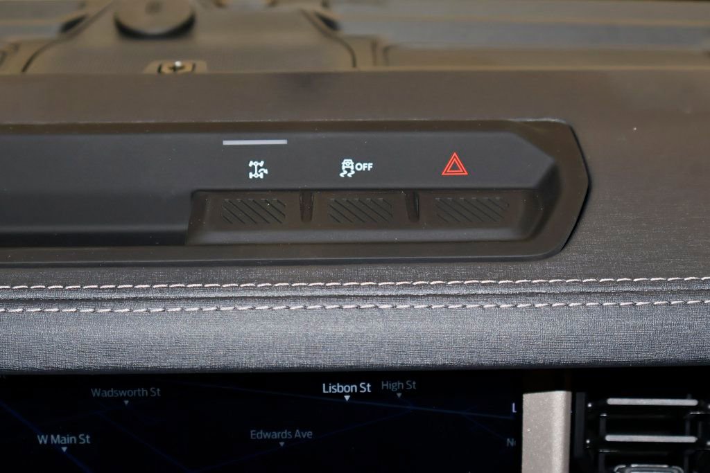 New 2025 Ford Bronco Outer Banks image 22