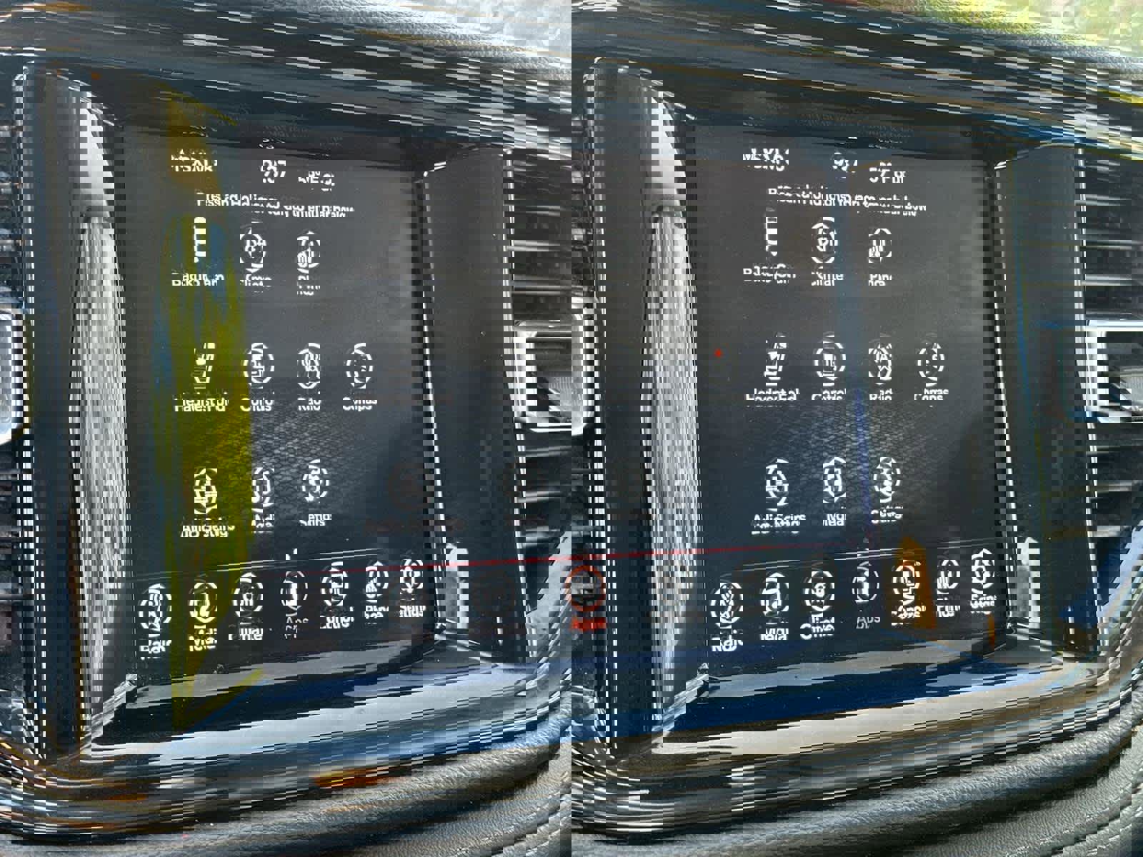 Used 2021 Dodge Durango SXT w/ 3rd Row Seating Group image 25