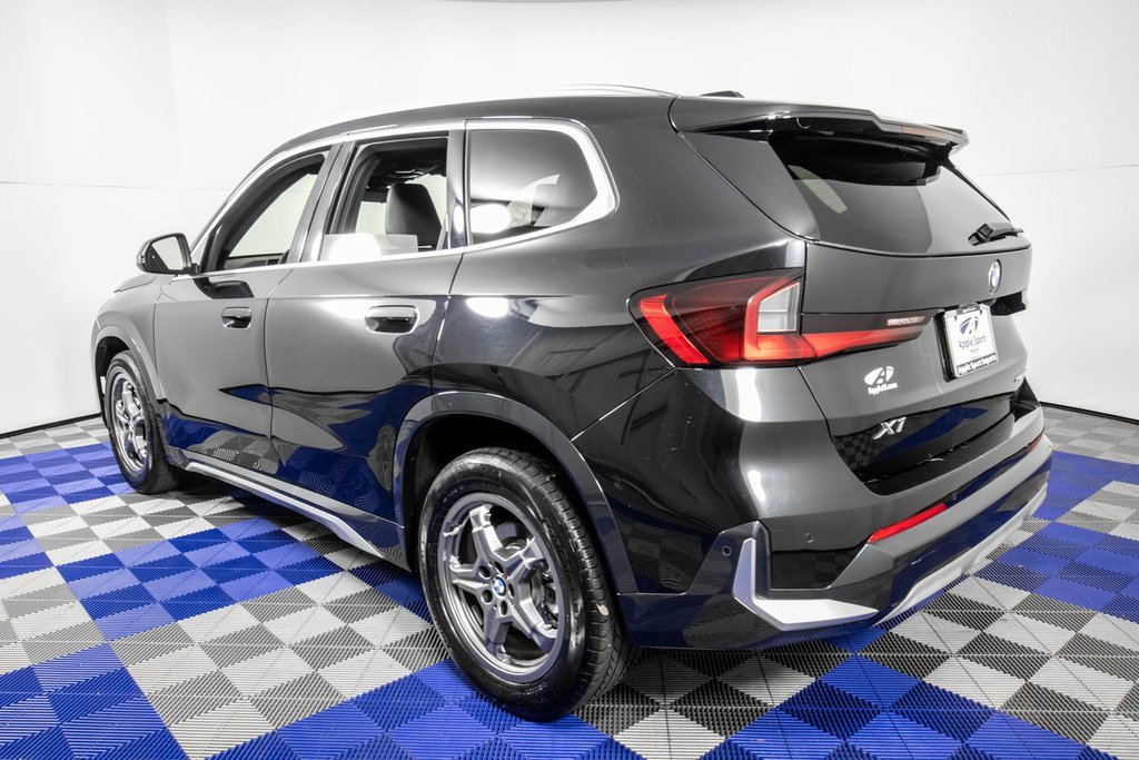 Used 2025 BMW X1 xDrive28i image 6