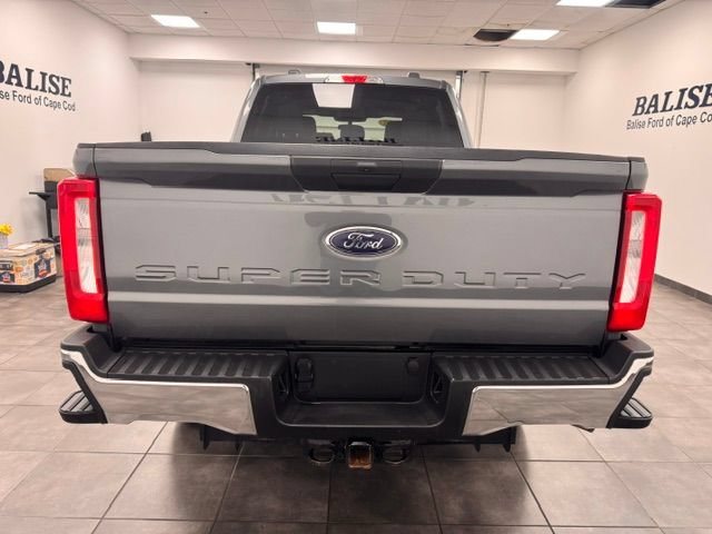 Used 2025 Ford F250 XLT AWD/4WD image 6