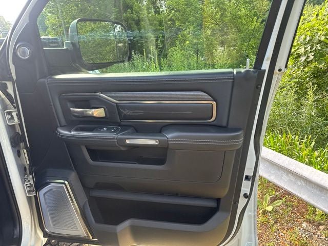 Used 2021 RAM 2500 Limited AWD/4WD image 29