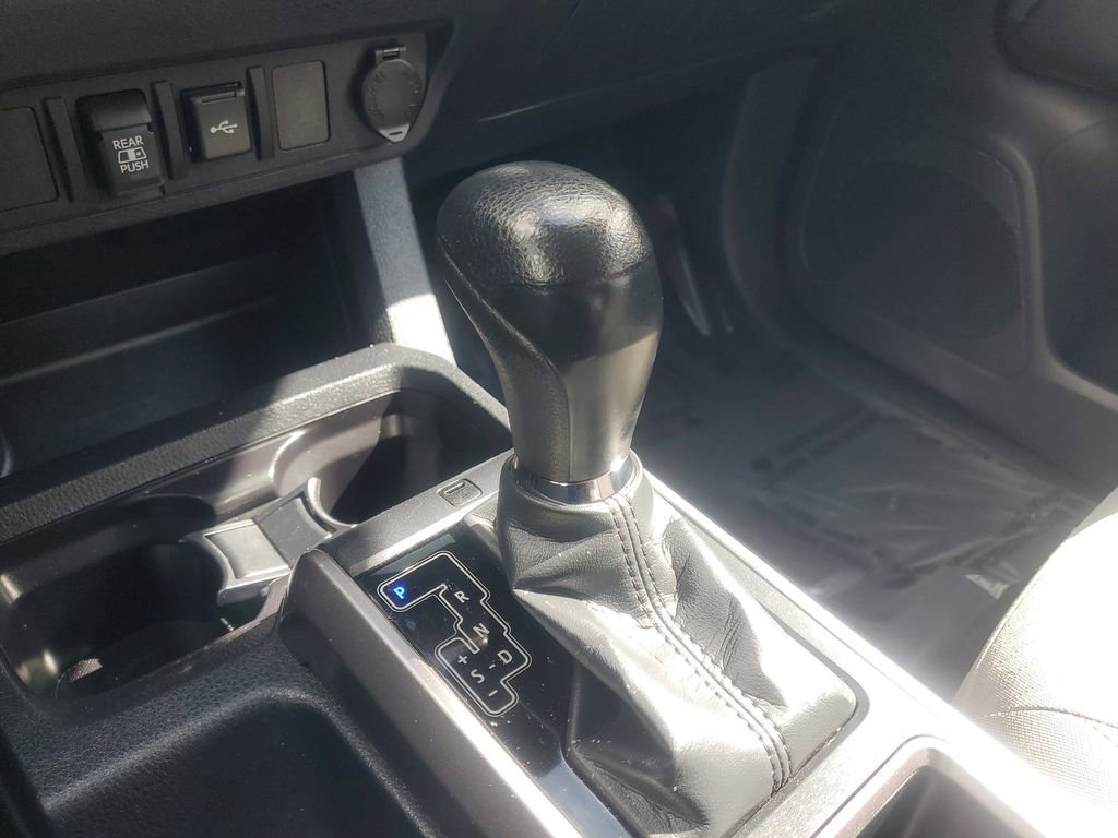 Certified 2023 Toyota Tacoma SR5 w/ Technology Package image 27