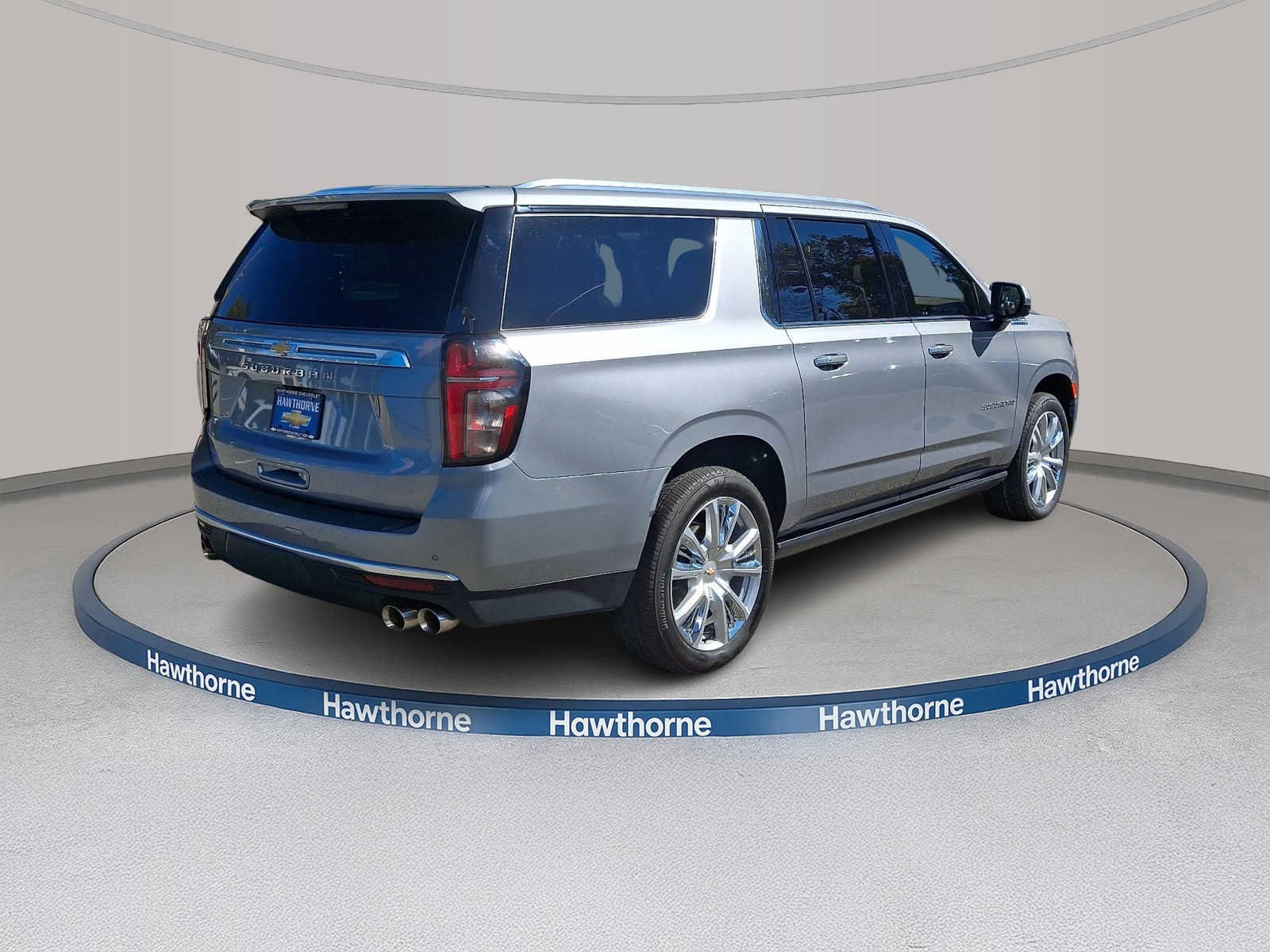 Certified 2024 Chevrolet Suburban High Country AWD/4WD image 6