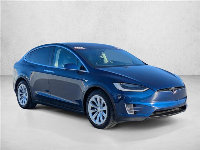 Used 2018 Tesla Model X 75D AWD/4WD image 3
