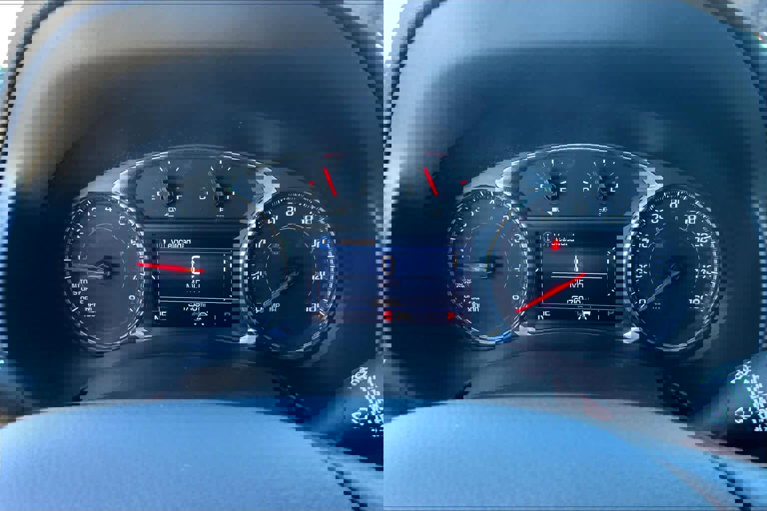 Used 2022 GMC Terrain SLE image 21