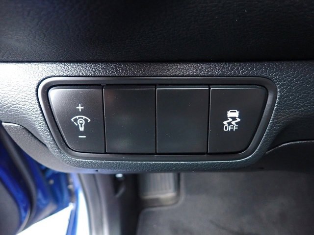 Used 2023 Kia Forte LXS image 21