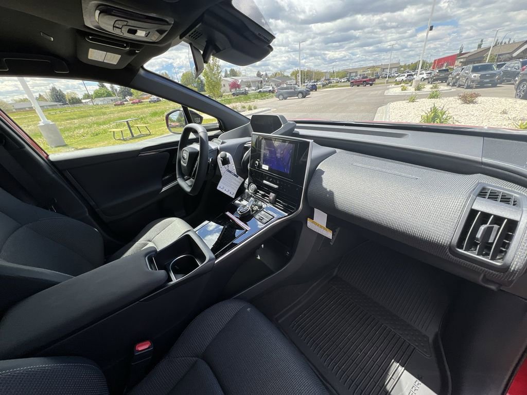 Certified 2024 Subaru Solterra Premium w/ Premium Package image 28