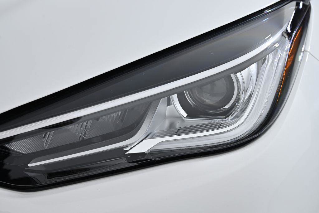 Certified 2025 INFINITI QX50 Pure image 12